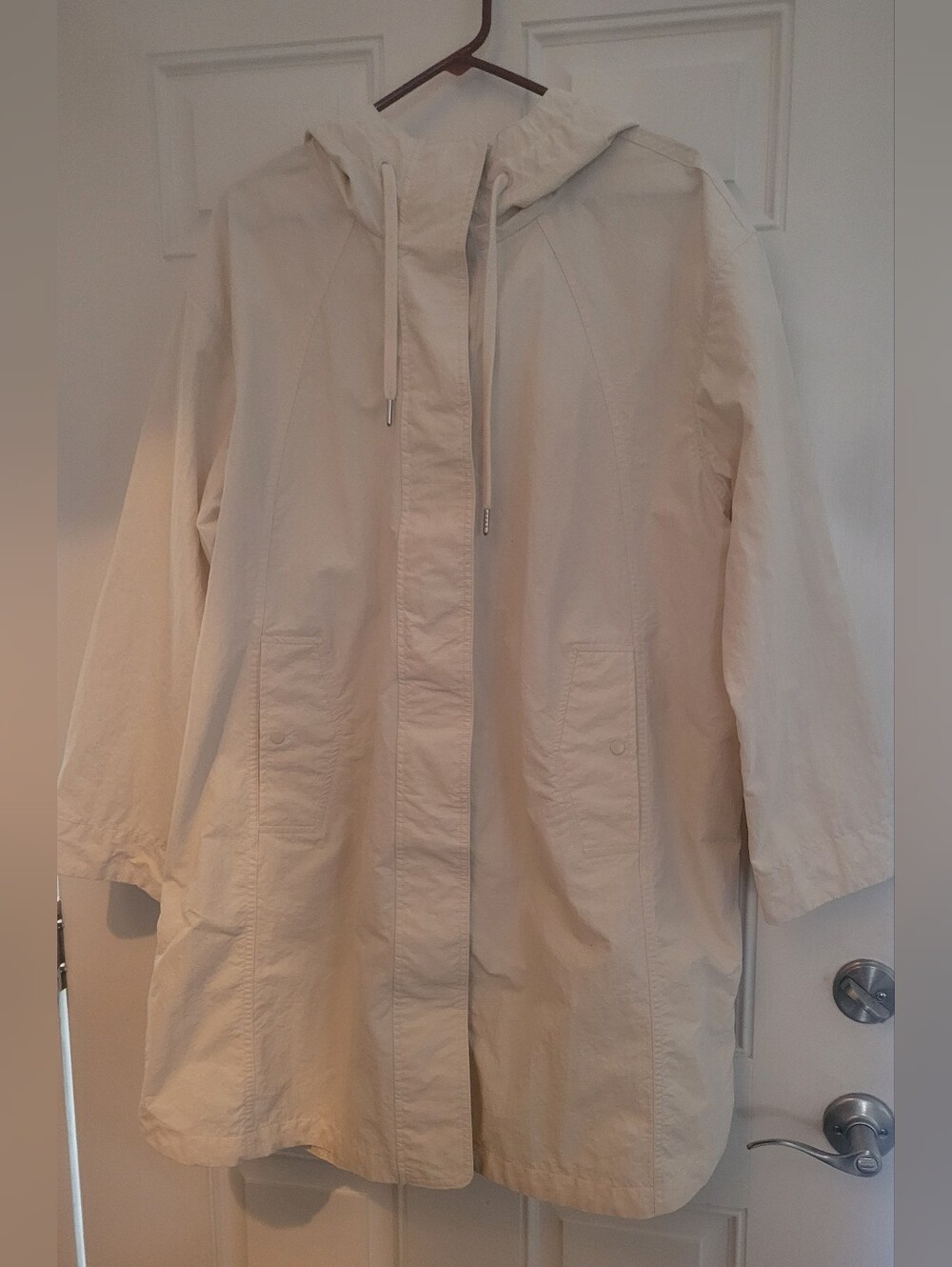 Athleta Cream Hooded Lightweight Trench Coat All Weather Size XL Preowned.